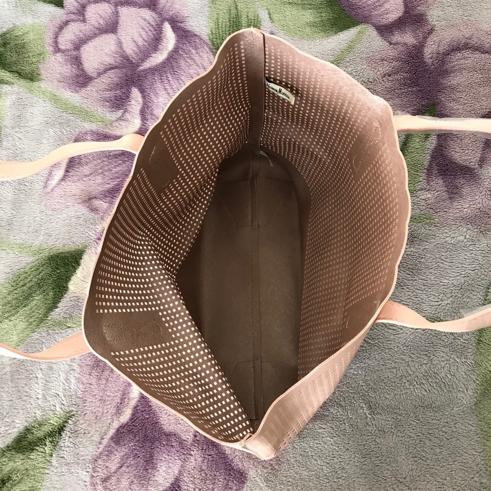 Neiman Marcus State of Escape Perforated Tote Bag - Picture 4 of 13